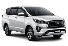 Sewa Mobil Innova Reborn