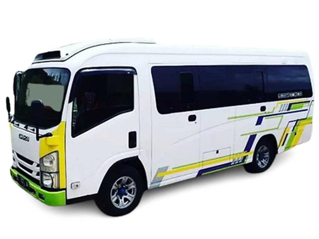 Sewa Hiace Premio Luxury