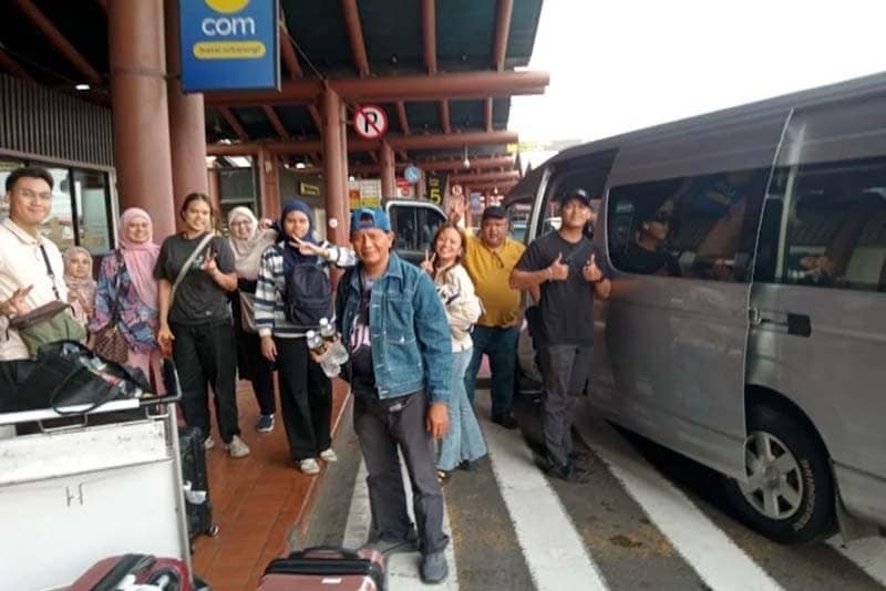 Sewa Hiace Tanah Abang
