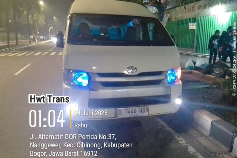 Sewa Hiace Pondok Labu