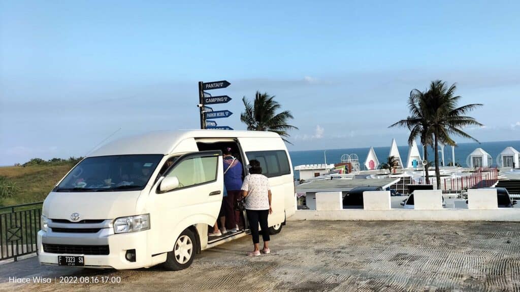 Sewa Hiace Murah Bogor Sewa Hiace Murah Bogor